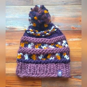 North Face Nanny Knit Purple Beanie With Pom Pom Unisex One Size Fits Most